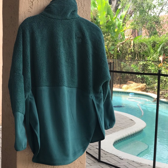 NEW The North Face Tundra 200 Oversized Fleece - Picture 2 of 6